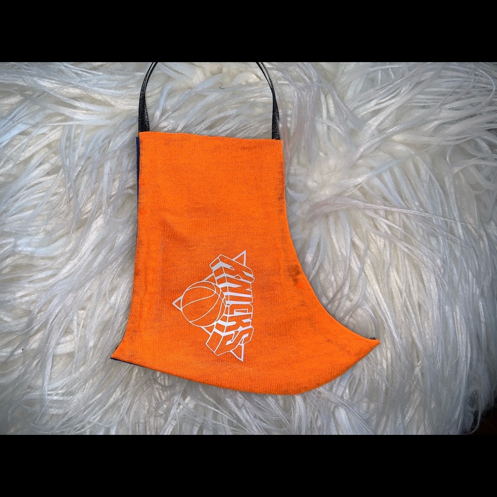 New York Knicks Face Mask - Picture 2 of 2
